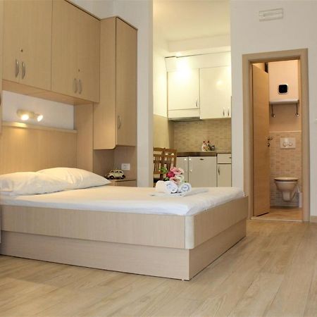 City Center Apartments Miro マカルスカ エクステリア 写真