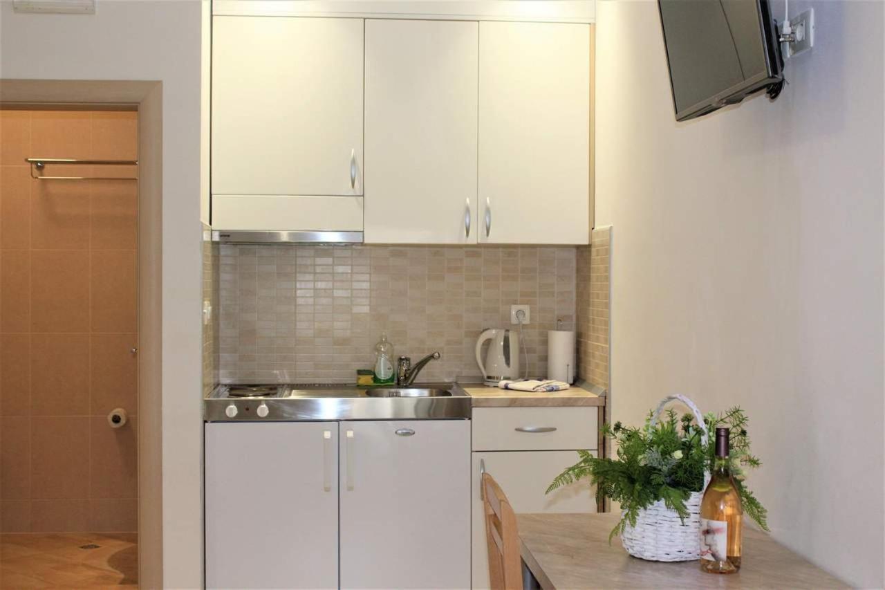 City Center Apartments Miro マカルスカ エクステリア 写真