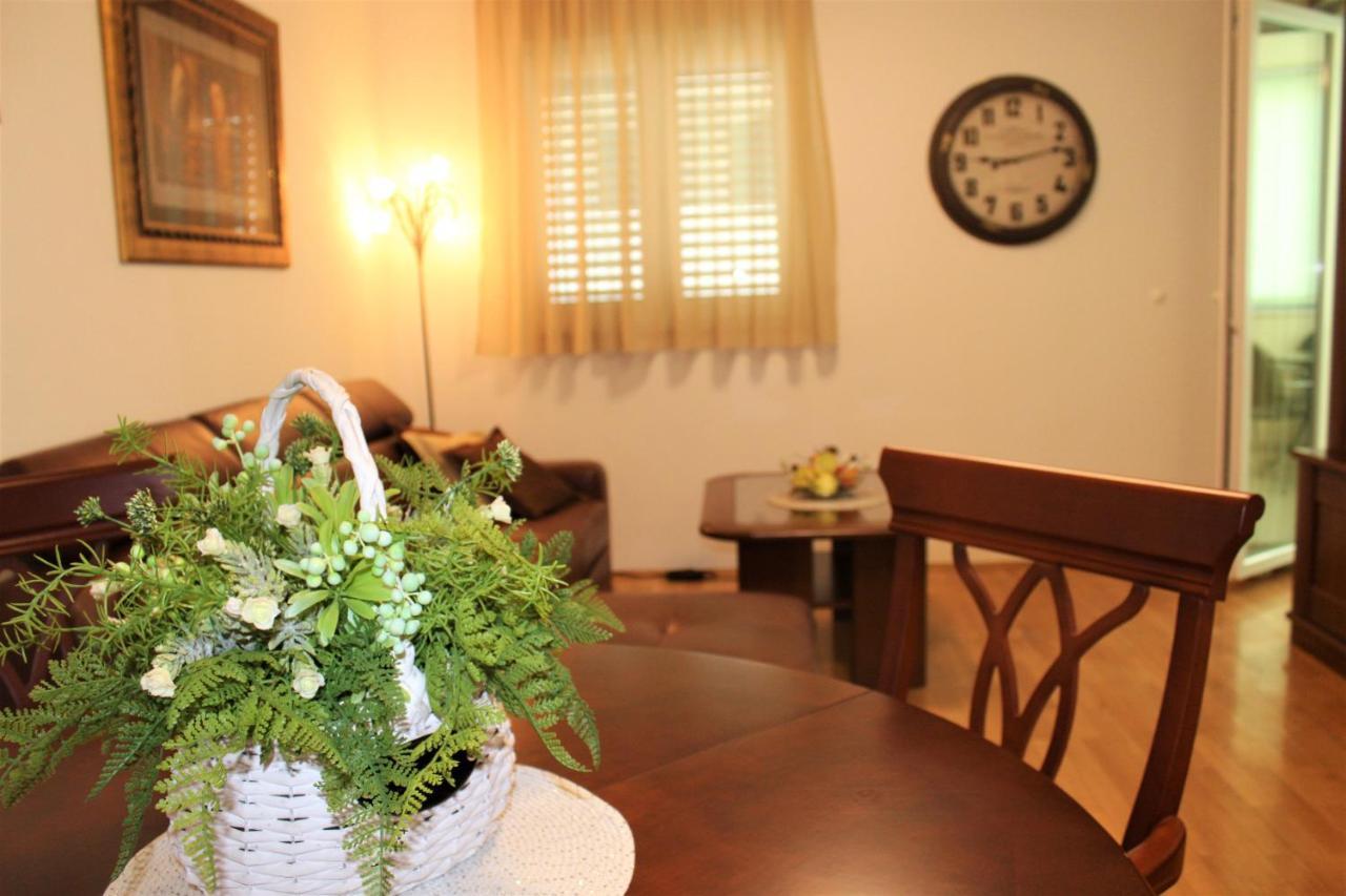 City Center Apartments Miro マカルスカ エクステリア 写真
